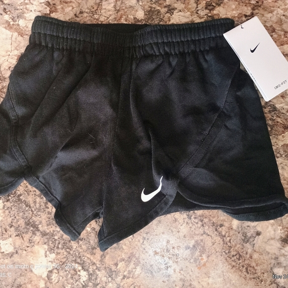 Nike Other - Nike Black Girls Shorts 6x New